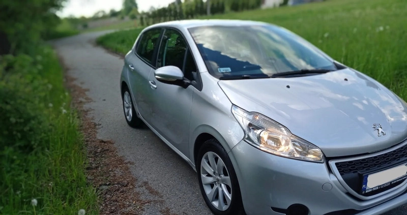 Peugeot 208 cena 24200 przebieg: 131709, rok produkcji 2014 z Bielawa małe 704